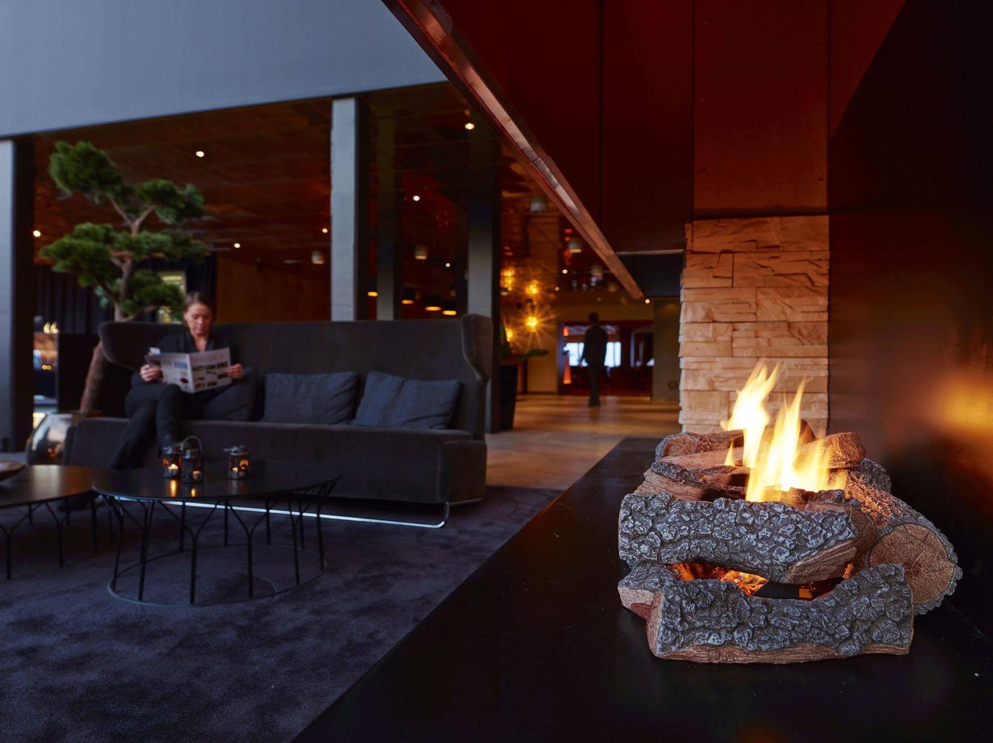 Hotell Soedra Berget Sundsvall Exterior foto